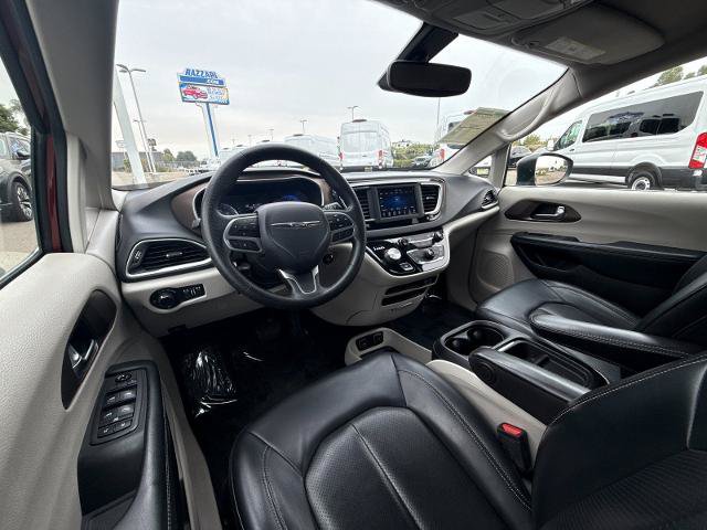 Used 2020 Chrysler Voyager Lxi FWD image 9