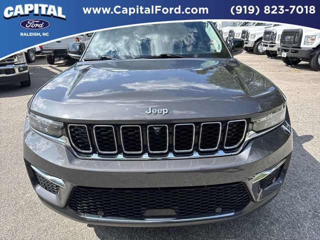 Used 2024 Jeep Grand Cherokee Limited w/ Luxury Tech Group II AWD/4WD image 10