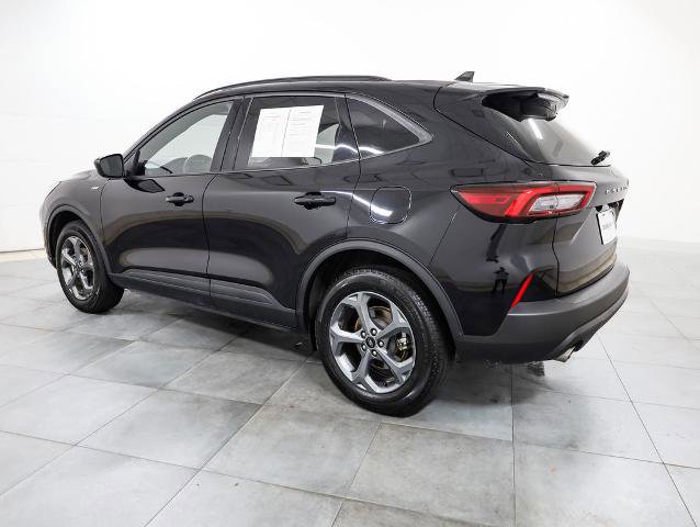 Certified 2025 Ford Escape ST-Line AWD/4WD image 4