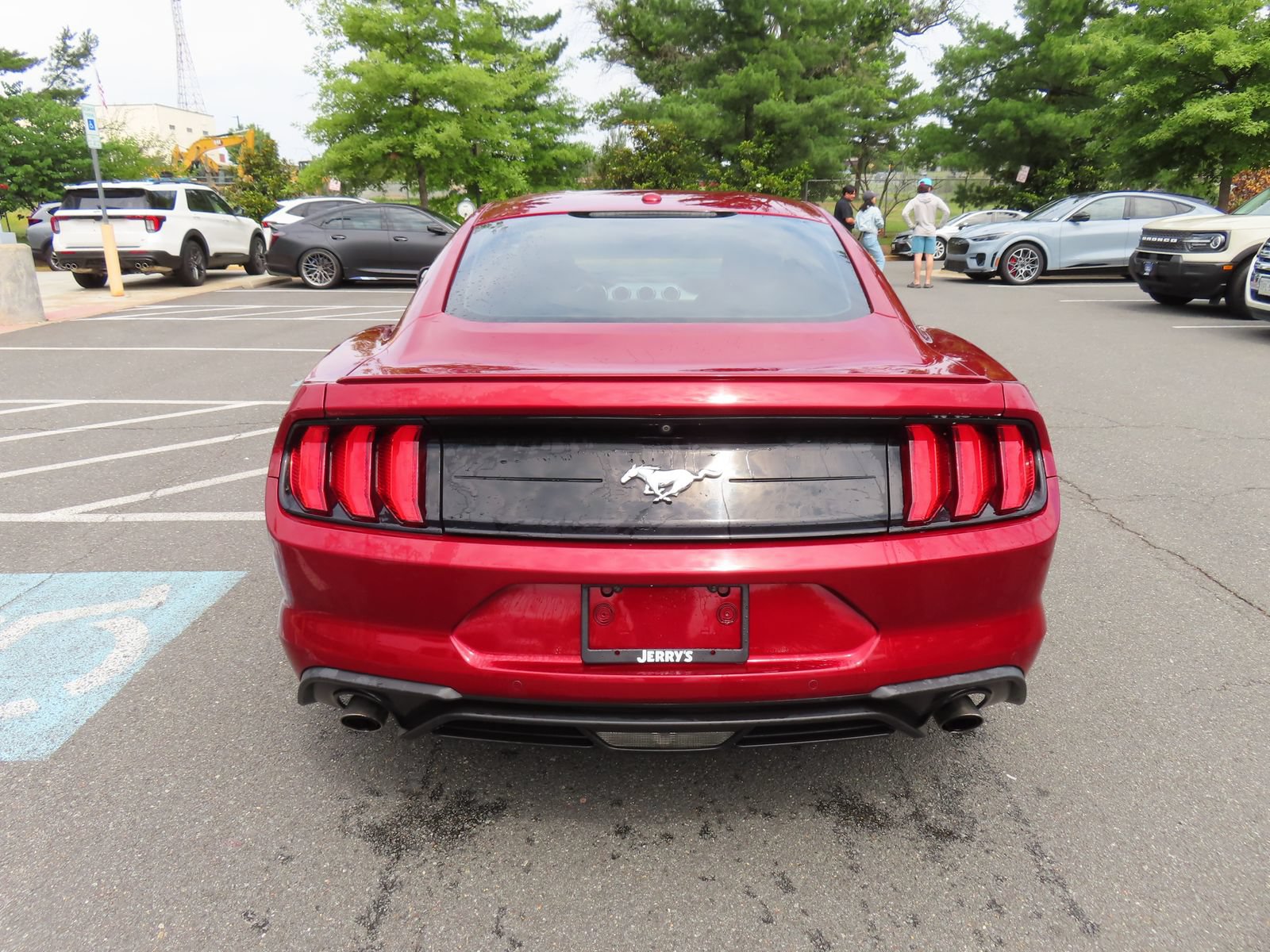 Certified 2018 Ford Mustang Premium RWD image 6