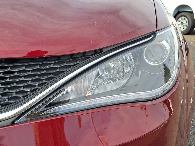 Used 2020 Chrysler Pacifica Touring-L Plus image 9