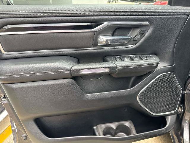 Used 2021 RAM 1500 Laramie w/ Sport Appearance Package AWD/4WD image 18