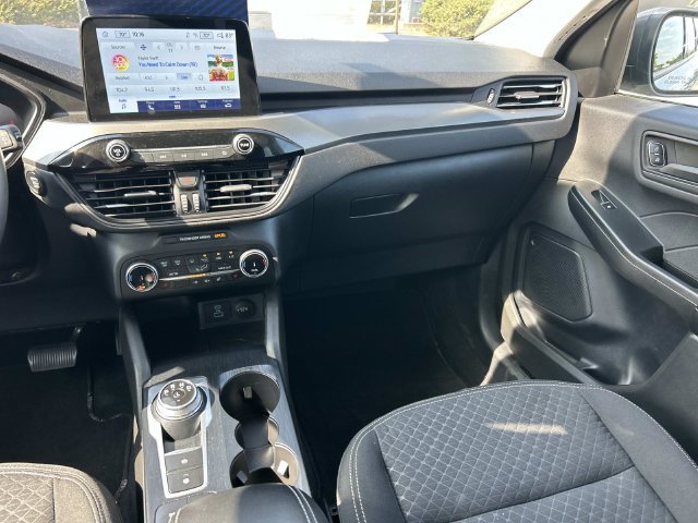 Certified 2023 Ford Escape Active AWD/4WD image 15