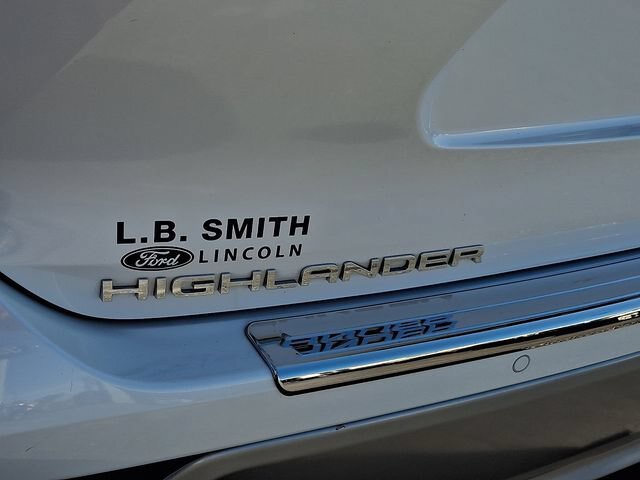 Used 2020 Toyota Highlander Platinum AWD/4WD image 33