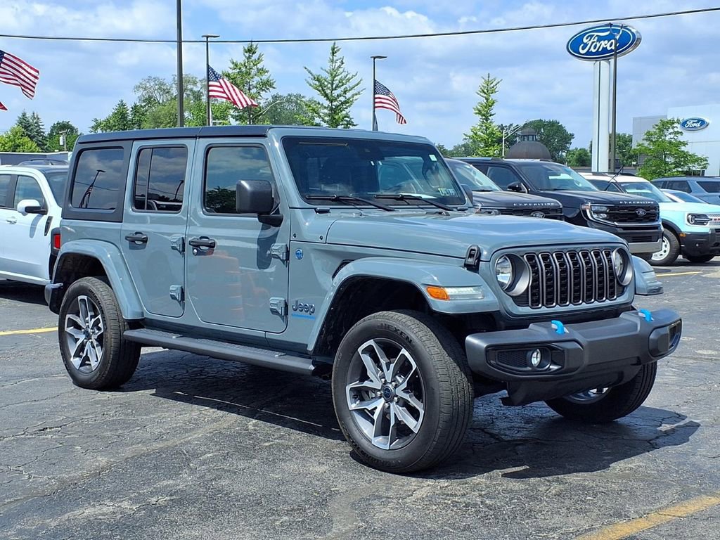Used 2024 Jeep Wrangler Unlimited w/ Convenience Group