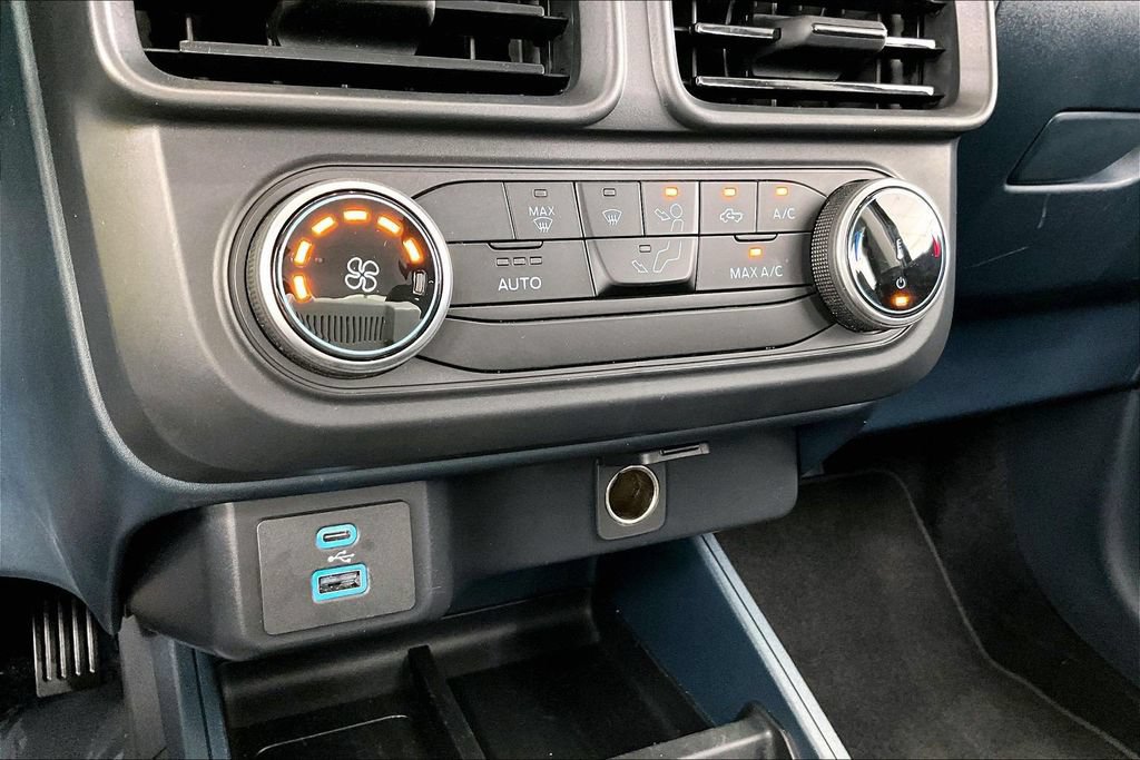 Certified 2023 Ford Maverick XL FWD image 32