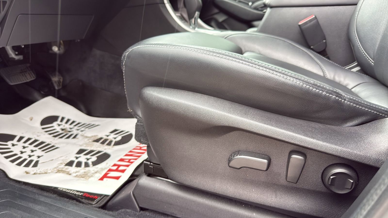 Used 2022 Subaru Ascent Touring AWD/4WD image 10