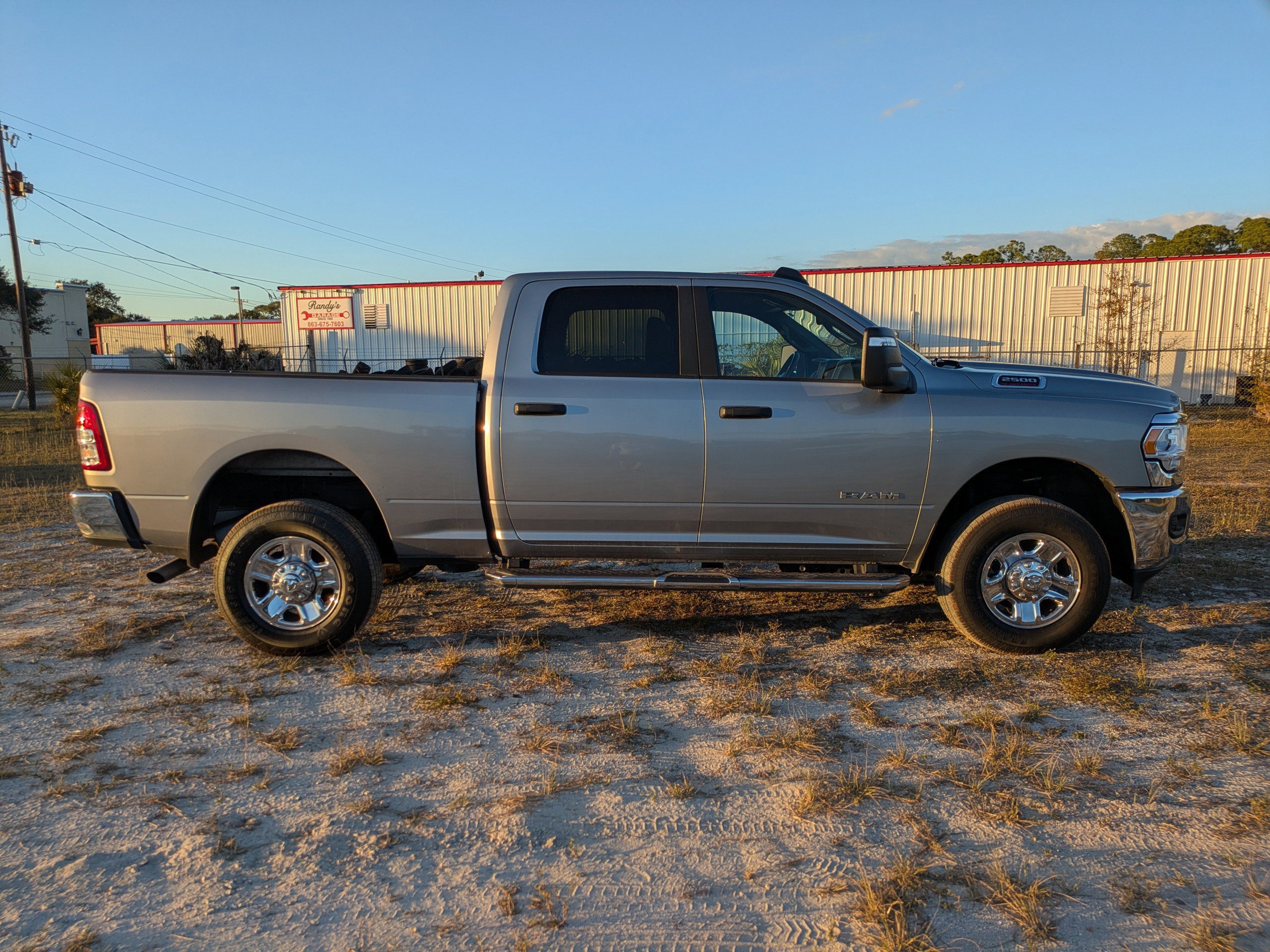 Used 2024 RAM 2500 Big Horn w/ Bed Utility Group image 6