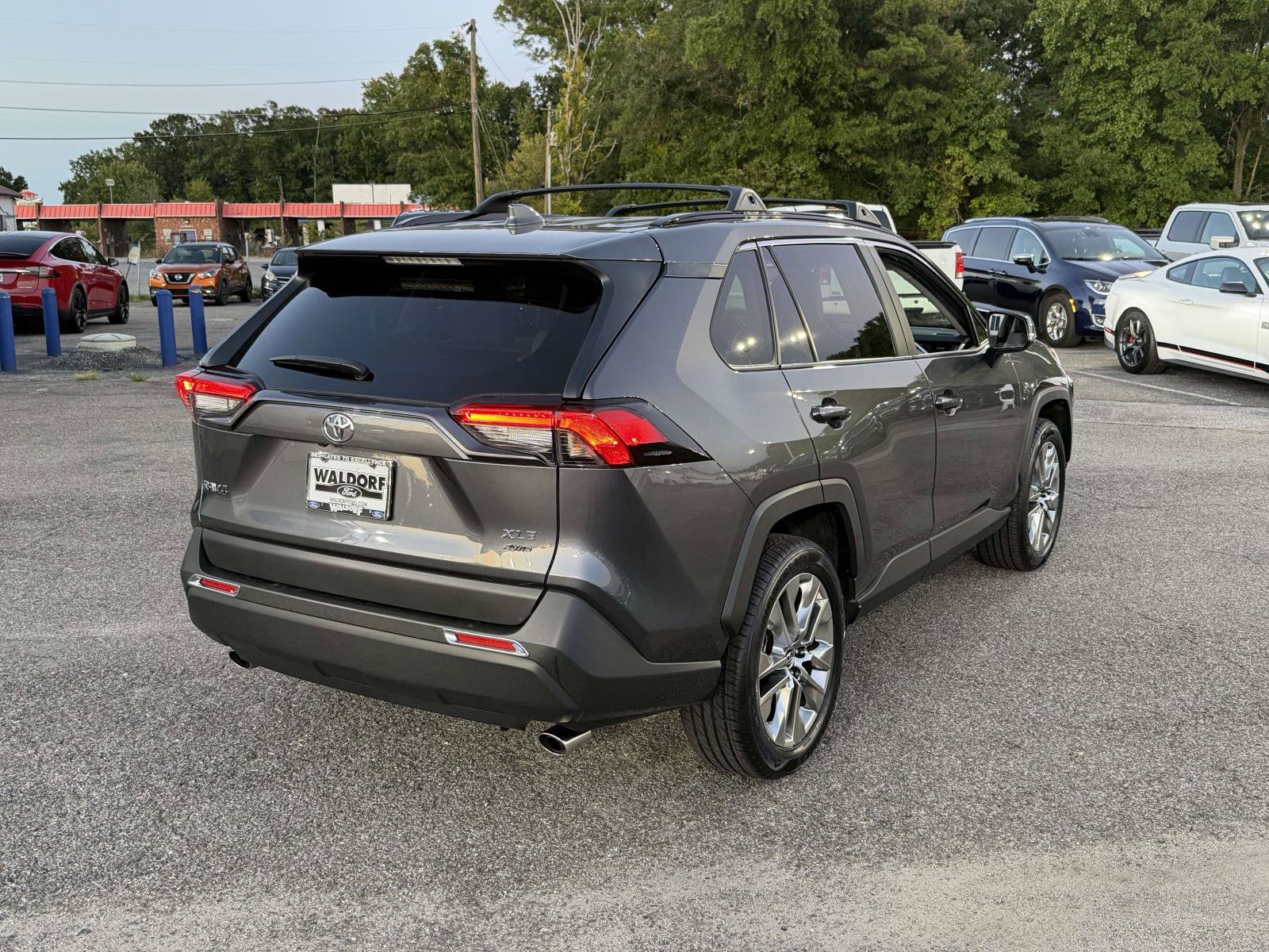 Used 2019 Toyota RAV4 XLE Premium w/ Cold Weather Package AWD/4WD image 2