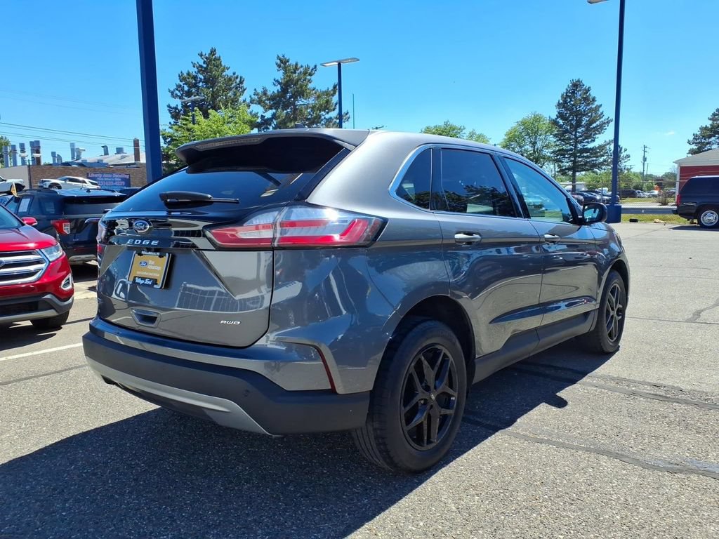 Certified 2023 Ford Edge SEL w/ Convenience Package AWD/4WD image 6