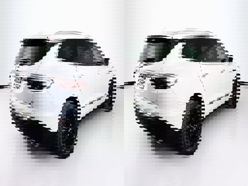 Used 2023 Buick Enclave Essence w/ Sport Touring Edition image 25