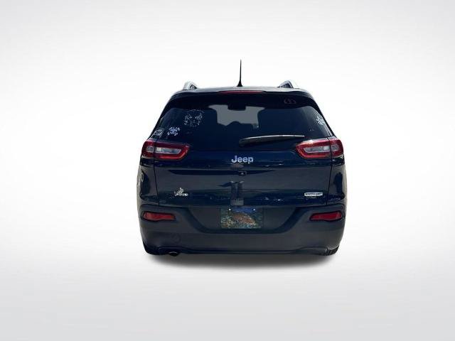 Used 2018 Jeep Cherokee Latitude FWD image 7