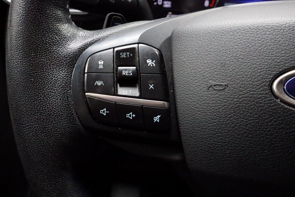 Certified 2020 Ford Explorer XLT w/ Equipment Group 202A image 31