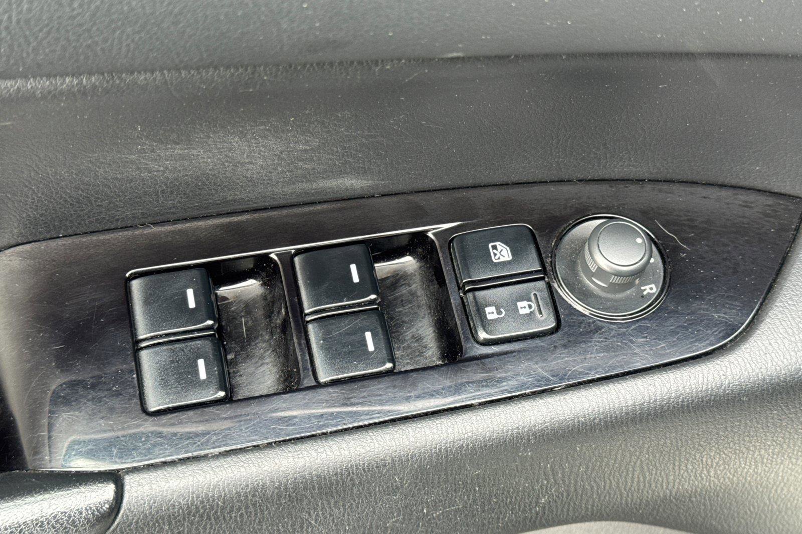 Used 2023 MAZDA CX-5 AWD 2.5 S w/ Select Package image 17