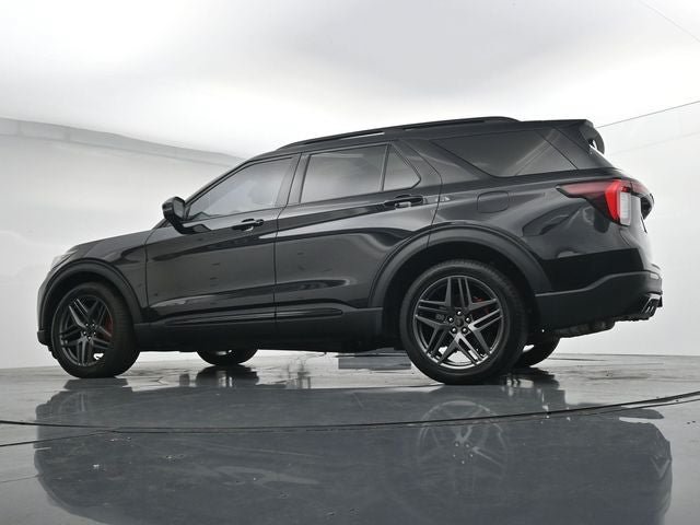 Certified 2025 Ford Explorer ST AWD/4WD image 37