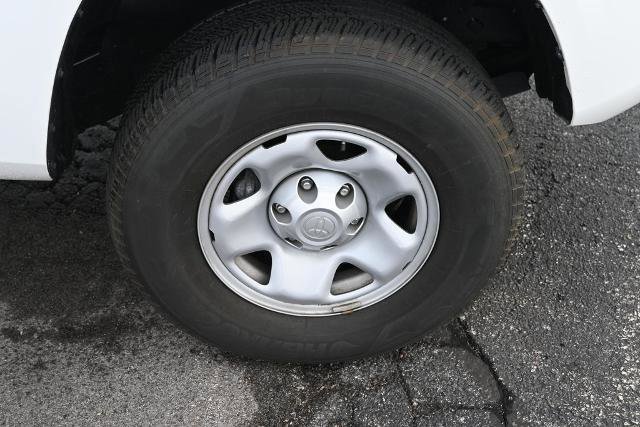 Used 2022 Toyota Tacoma SR image 16