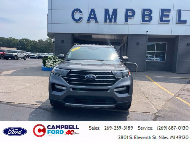 Certified 2023 Ford Explorer XLT w/ Equipment Group 202A AWD/4WD image 8