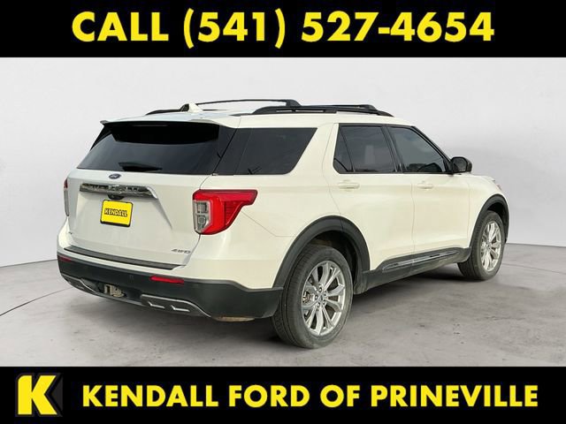 Certified 2022 Ford Explorer XLT w/ Equipment Group 202A image 5