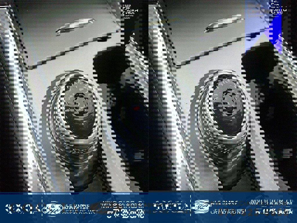 Certified 2022 Ford Explorer XLT w/ Equipment Group 202A image 16