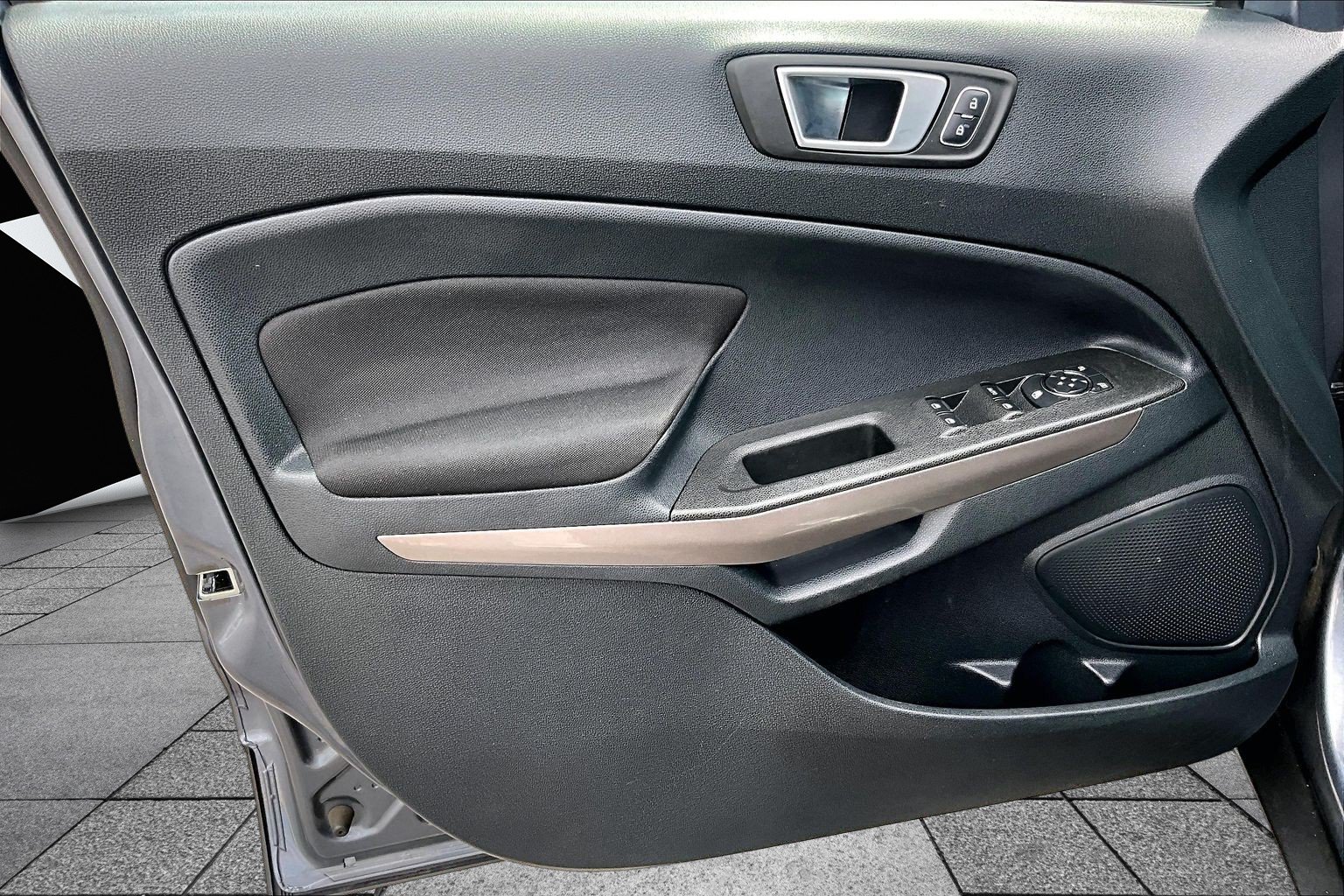 Certified 2019 Ford EcoSport SE AWD/4WD image 18