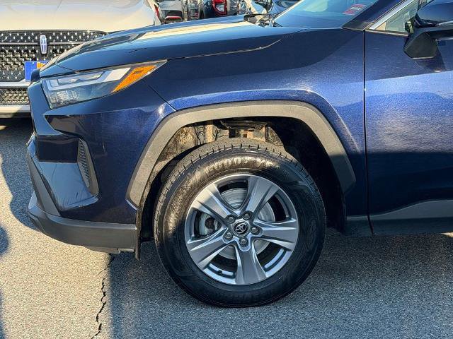 Used 2022 Toyota RAV4 XLE w/ Convenience Package AWD/4WD image 22
