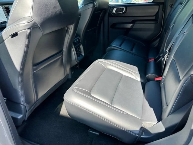 Certified 2025 Ford Bronco Outer Banks w/ Sasquatch Package AWD/4WD image 34