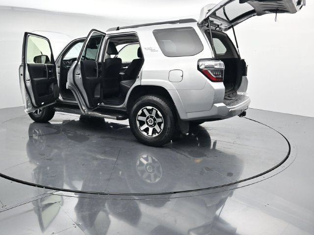 Used 2023 Toyota 4Runner TRD Off-Road Premium w/ Moonroof Package AWD/4WD image 45