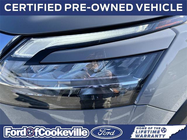 Used 2022 Nissan Pathfinder Platinum w/ Cargo Package image 10