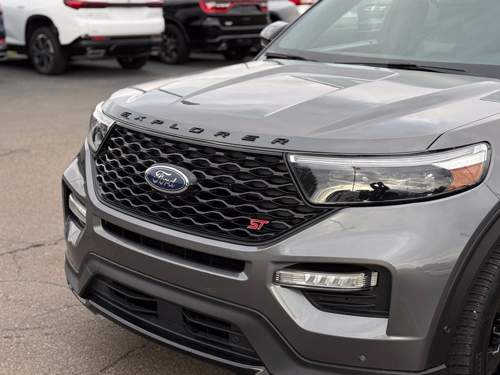 Certified 2022 Ford Explorer ST w/ Equipment Group 401A AWD/4WD image 33