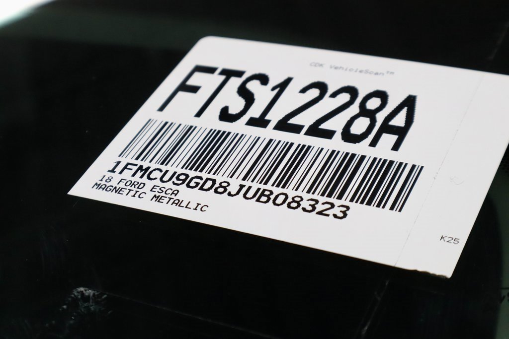 Certified 2018 Ford Escape SE image 35