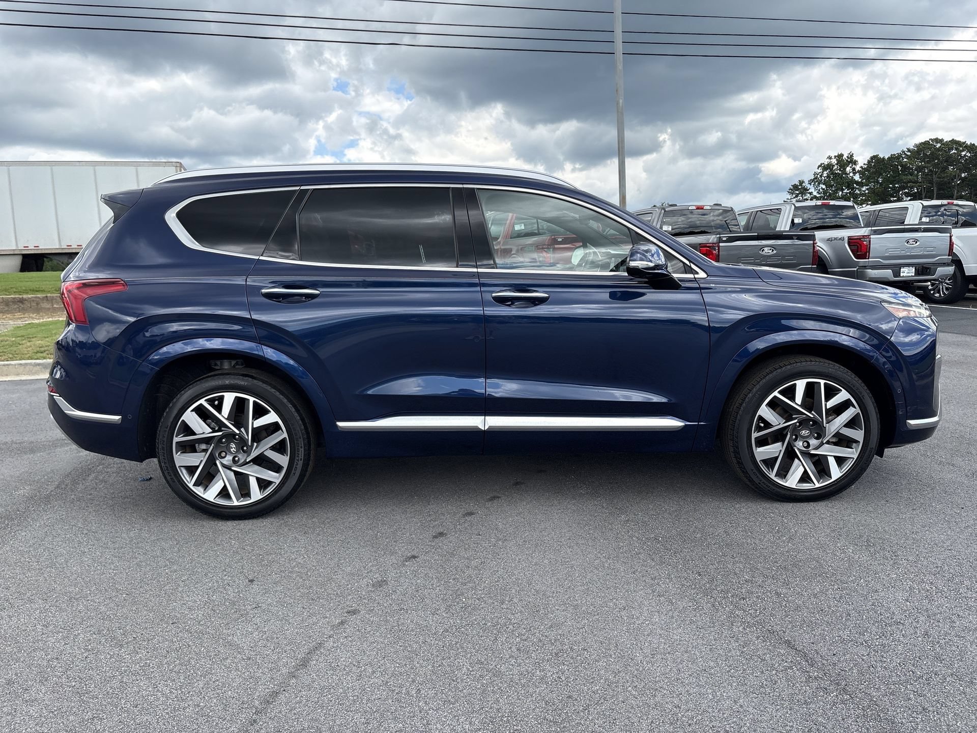 Used 2023 Hyundai Santa Fe Calligraphy w/ Cargo Package FWD image 26