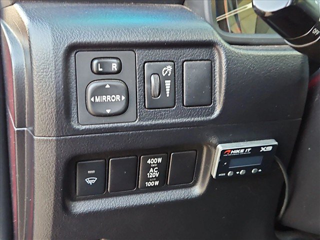 Used 2019 Toyota 4Runner TRD Off-Road Premium AWD/4WD image 22