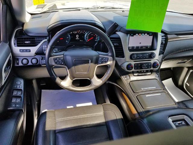 Used 2020 GMC Yukon Denali w/ Denali Premium Package AWD/4WD image 21
