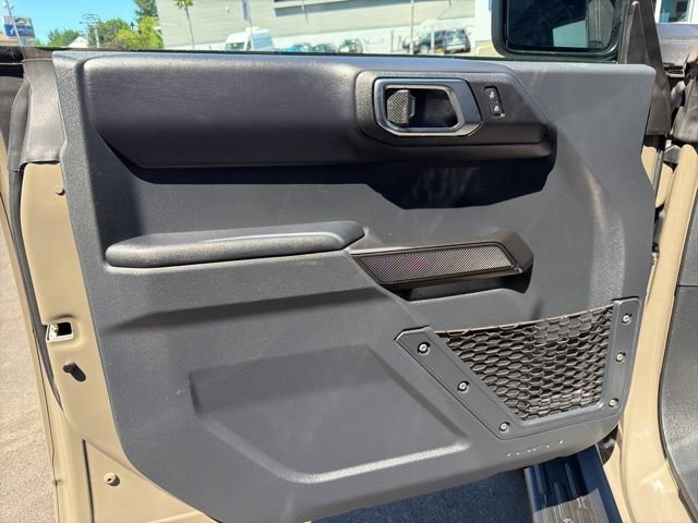 Certified 2025 Ford Bronco Outer Banks w/ Sasquatch Package AWD/4WD image 19