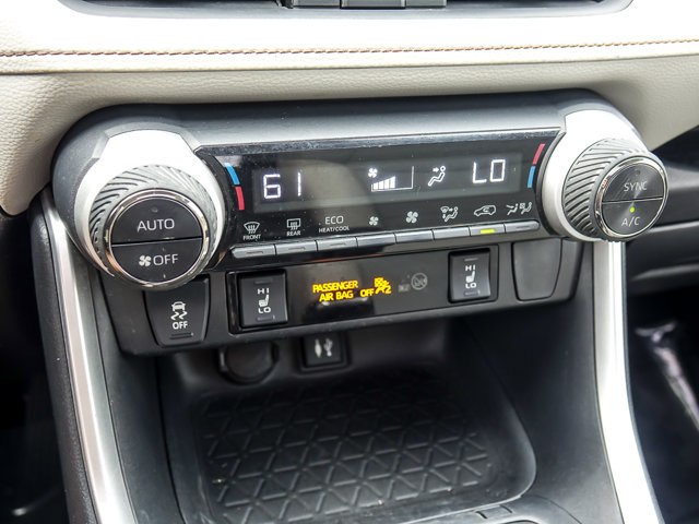 Used 2019 Toyota RAV4 XLE Premium w/ Cold Weather Package AWD/4WD image 19