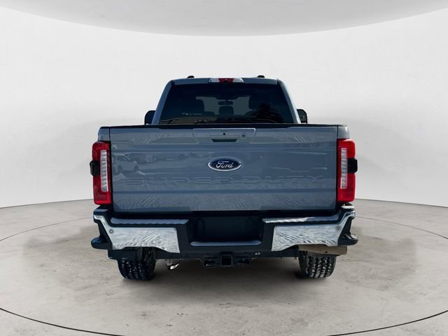 Certified 2025 Ford F350 Lariat w/ FX4 Off-Road Package image 4