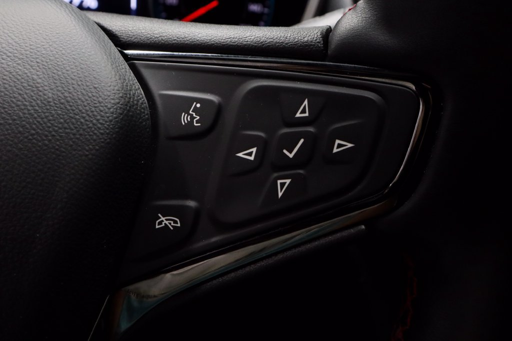 Used 2024 Chevrolet Equinox RS w/ RS Leather Package FWD image 28
