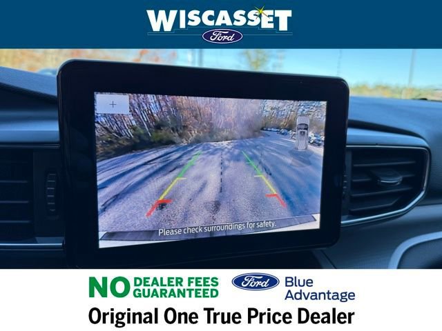 Certified 2022 Ford Explorer XLT w/ Equipment Group 202A image 15