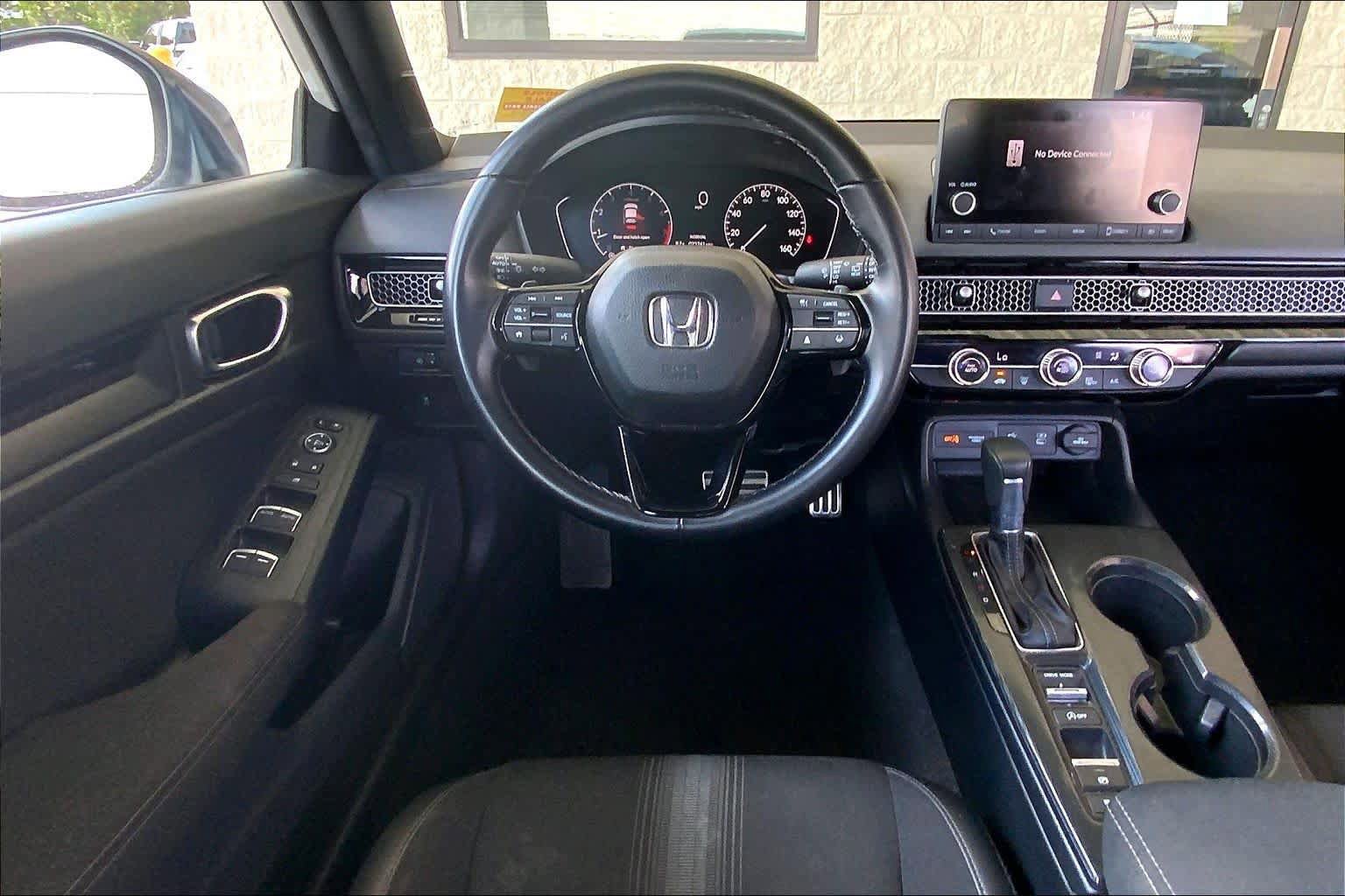 Used 2025 Honda Civic Sport image 6