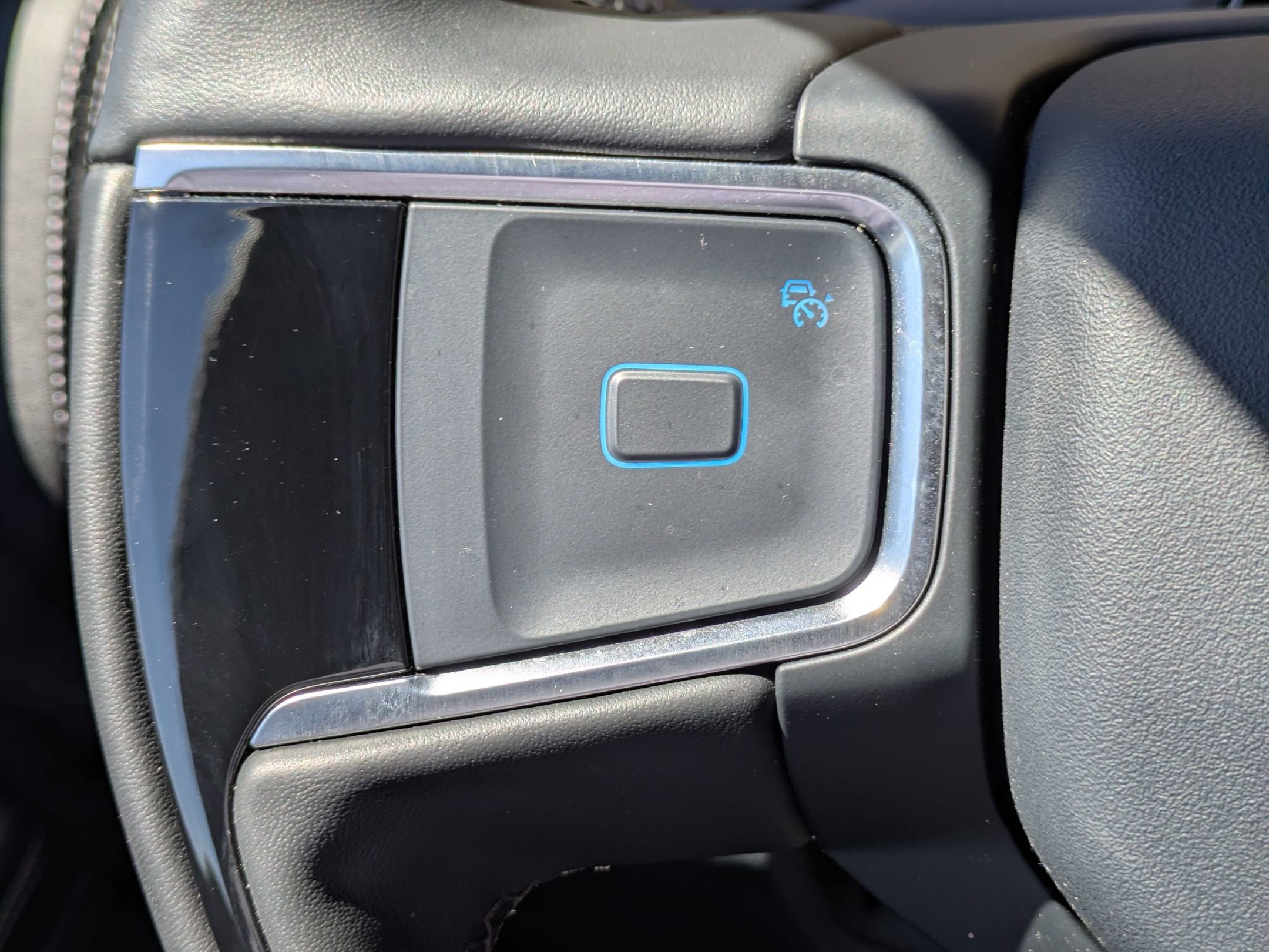 Certified 2025 Ford Expedition Platinum w/ Stealth Performance Package image 17