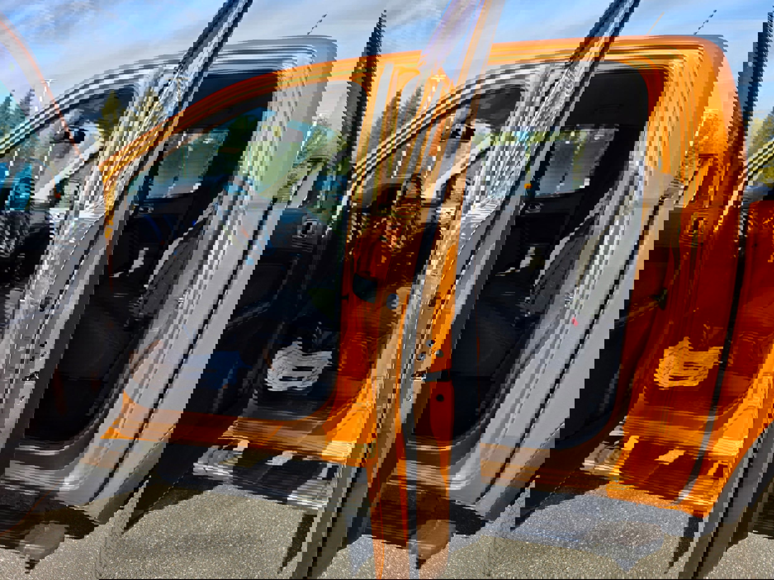 Certified 2020 Ford Ranger XLT w/ Equipment Group 301A Mid image 9