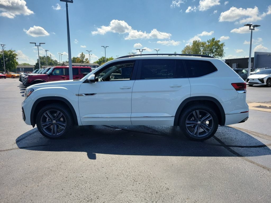 Used 2021 Volkswagen Atlas SE w/ Panoramic Sunroof Package FWD image 7