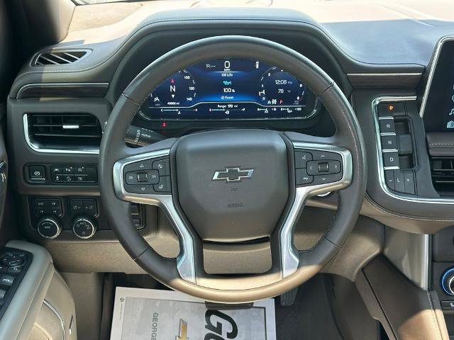 Used 2024 Chevrolet Tahoe Z71 w/ Luxury Package AWD/4WD image 7