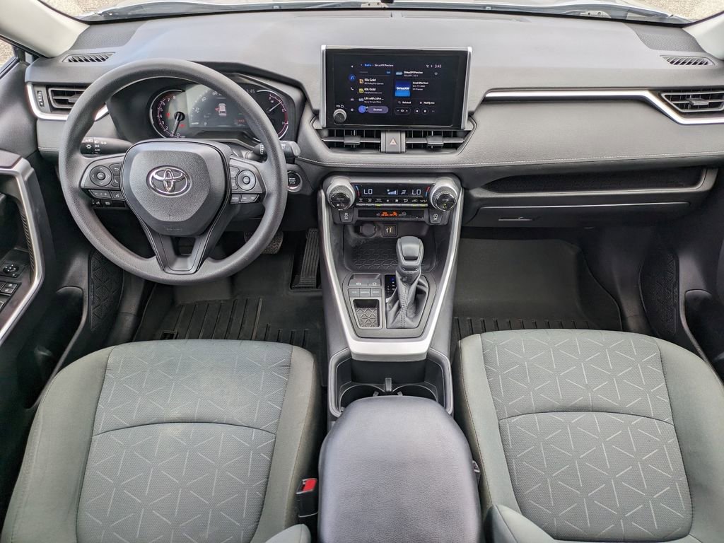 Used 2023 Toyota RAV4 XLE FWD image 16