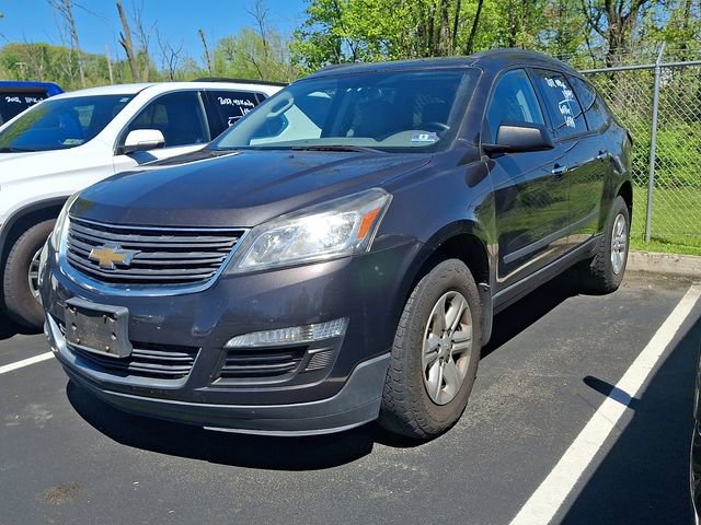 Used 2017 Chevrolet Traverse LS FWD image 4