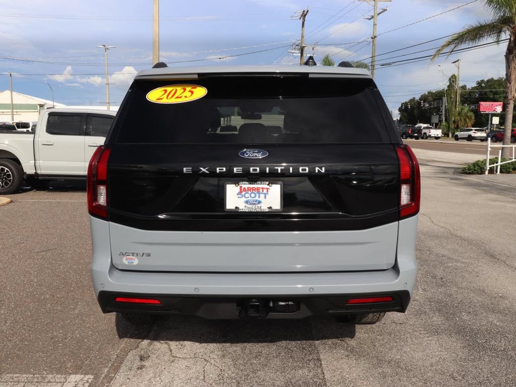 Certified 2025 Ford Expedition Active RWD image 14