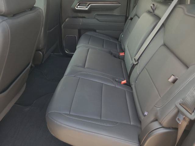 Used 2026 GMC Sierra 1500 SLT AWD/4WD image 15