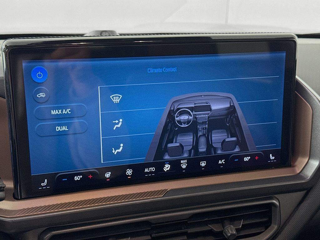 Certified 2025 Ford Bronco Sport Outer Banks w/ Outer Banks Tech Package+ AWD/4WD image 19