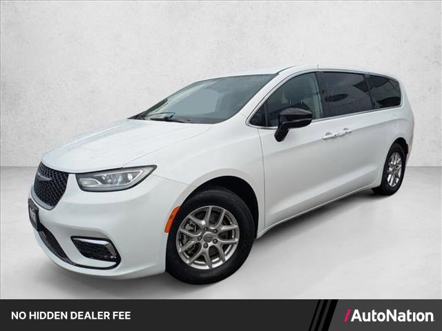 Used 2024 Chrysler Pacifica Touring-L