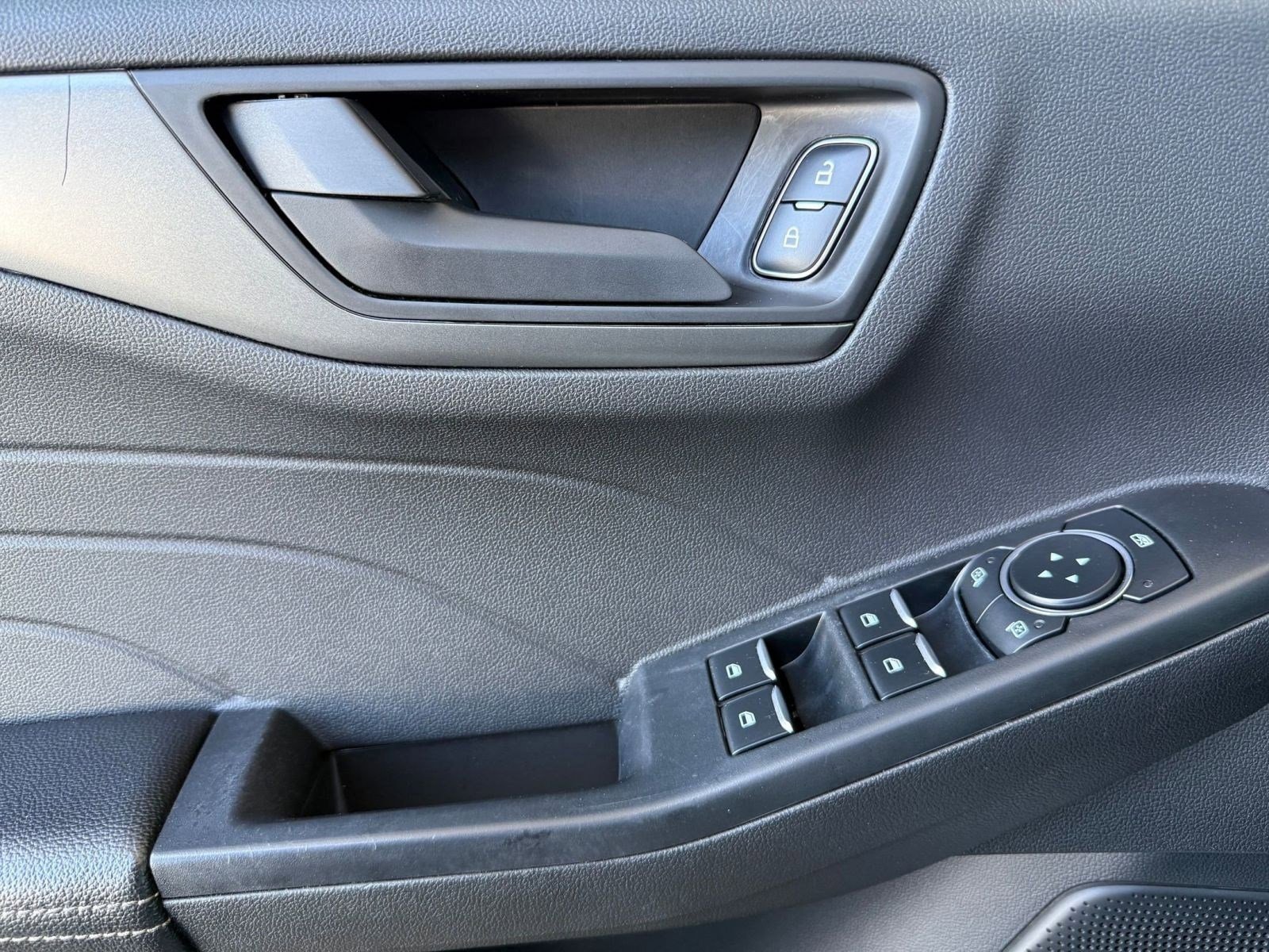 Certified 2025 Ford Escape Active FWD image 13
